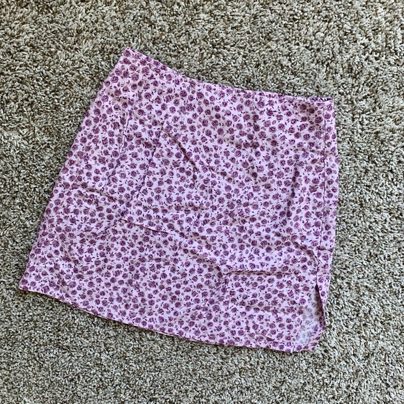 MOTEL ROCKS Purple Floral Mini Skirt - Picture 2 of 4